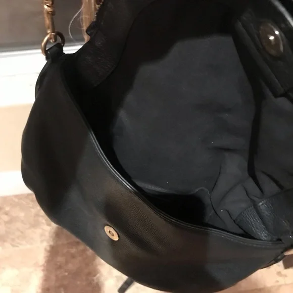 MARC JACOBS 🔥🔥Natasha crossbody genuine leather bag, gold hardware. - Picture 6 of 8